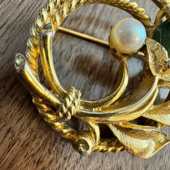 Vintage Sarah Coventry “Jade Garden” Brooch - Picture 4 of 7